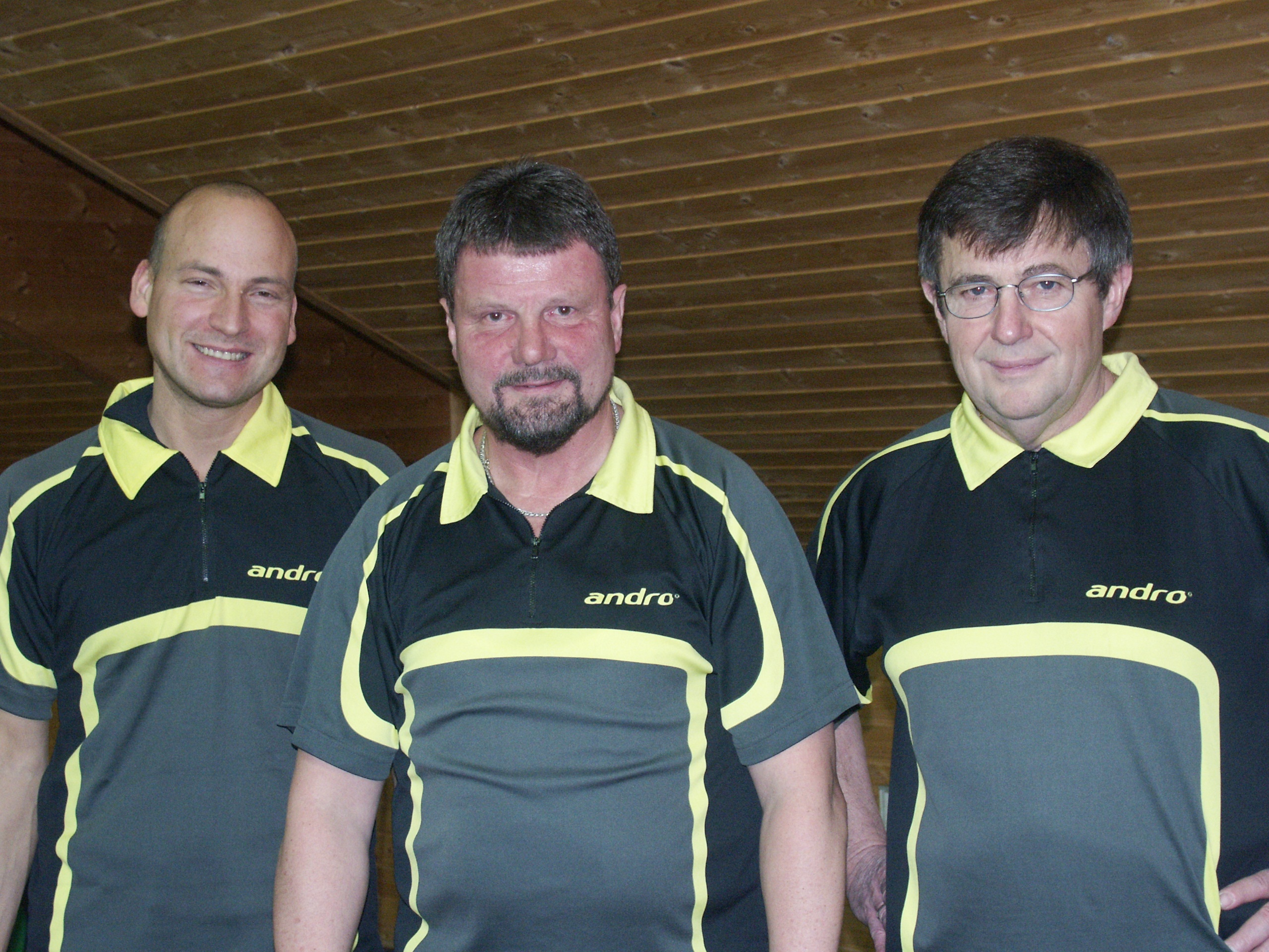 Pokalsieger 2005  TuS Kaisersesch  vl. Max Hackland, Helmut Johann, Erwin Mller